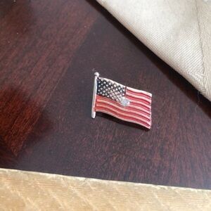 Vintage USA brooch